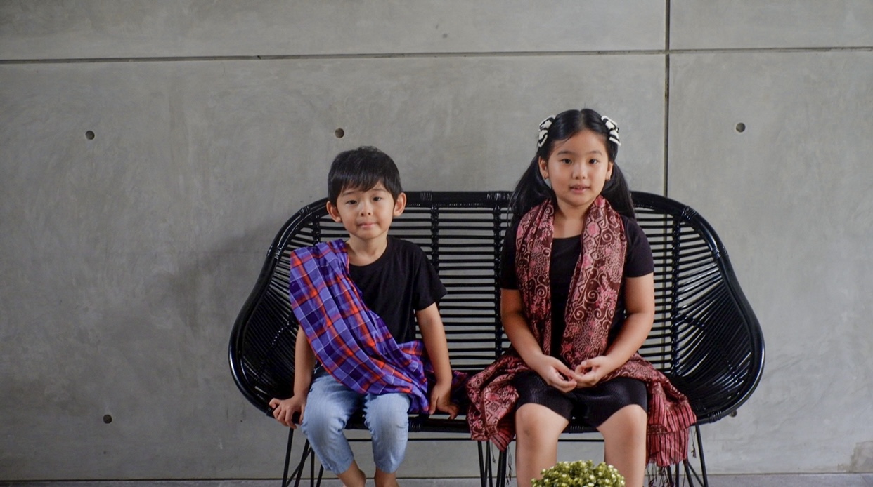 Nicole Adelynn SAputro 2D